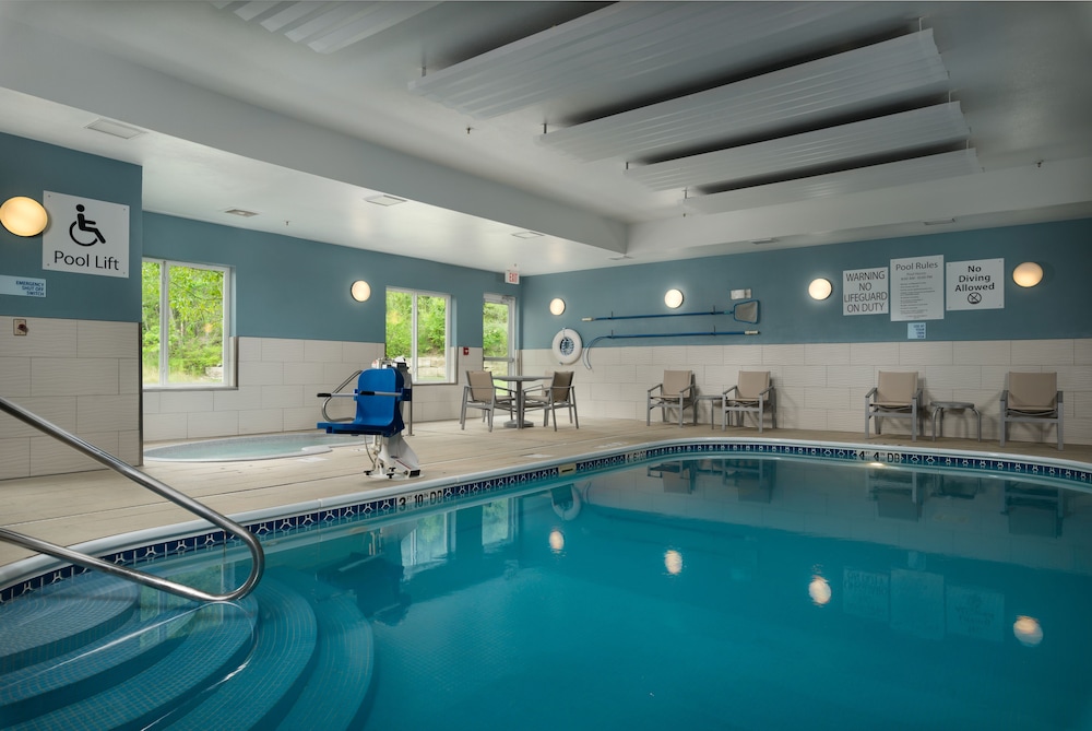 Holiday Inn Express Hotel & Suites Independence Kansas City by IHG - photo 21
