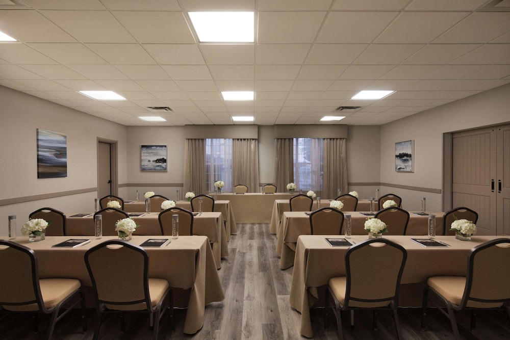 Homewood Suites by Hilton Lubbock - photo 19