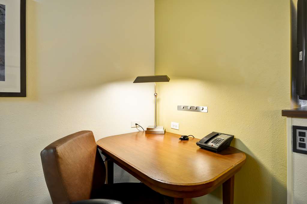 Hyatt Place Chicago Naperville Warrenville - photo 21