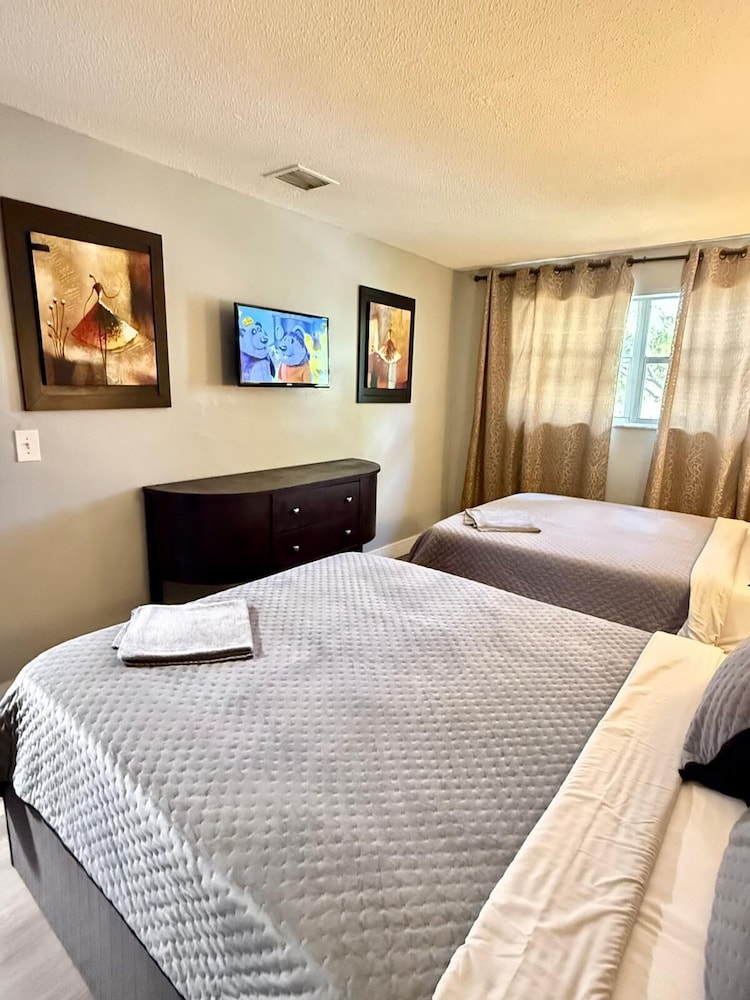 Sheridan Suites Apartments Hotel - photo 22