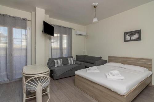 Lovely Studio Apartment For 2 Ppl in Athens — 4-Star Luxury Hotel in Athens, Greece
