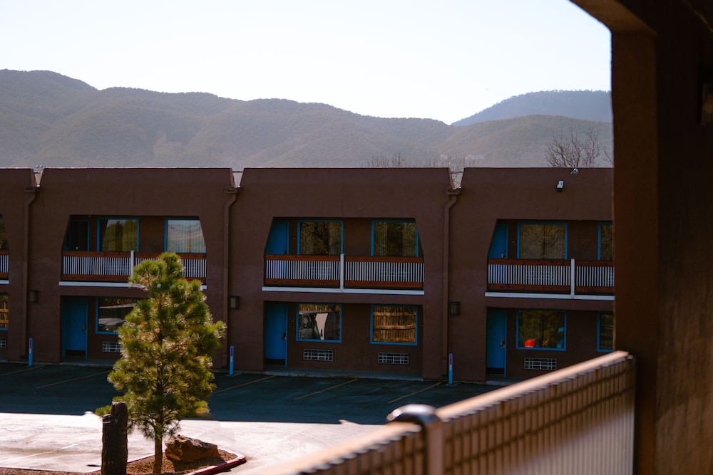 Taos Valley Lodge - photo 72