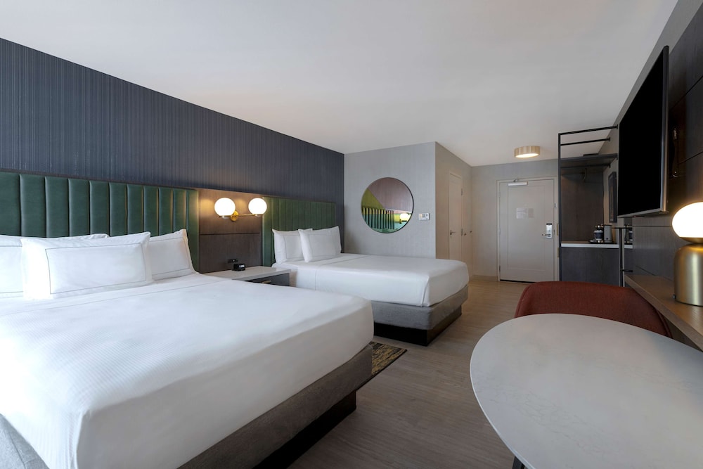 DoubleTree by Hilton Palmdale CA - photo 12