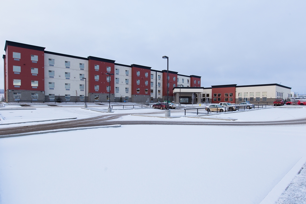 Chateau Nova Peace River — hotel in Peace River