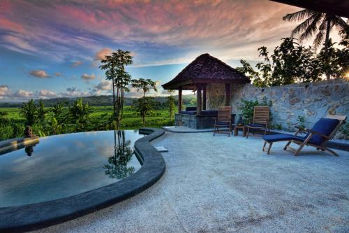 Villa Blue Steps — 4-Star Luxury Hotel in Yogyakarta, Indonesia