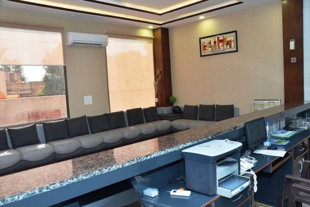 Hotel Fortune Blue in Nawalgarh, India