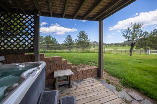 Papa s Place on Willow Creek in Custer, United States