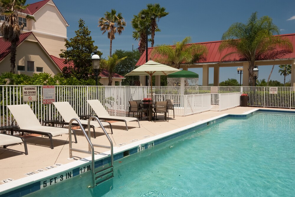 SpringHill Suites by Marriott Convention Center I drive - photo 12