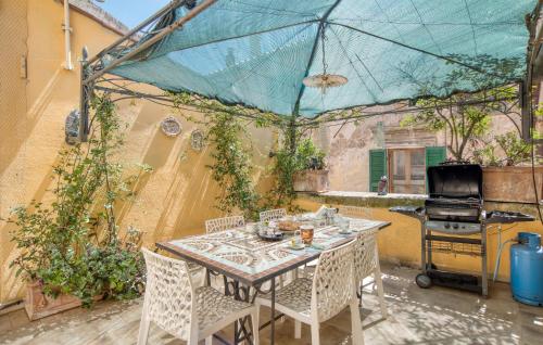 3 Bedroom Lovely Apartment In Canino — 4-Star Luxury Hotel in Canino, Italy