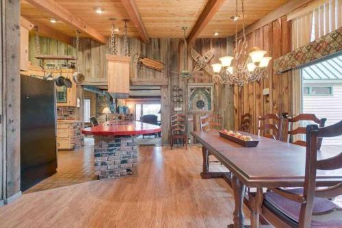 Seasons at McCall by Casago McCall Donerightmanagement - photo 10