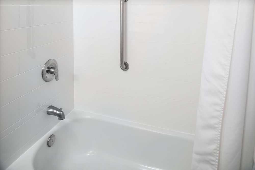 Hampton Inn North Sioux City - photo 22