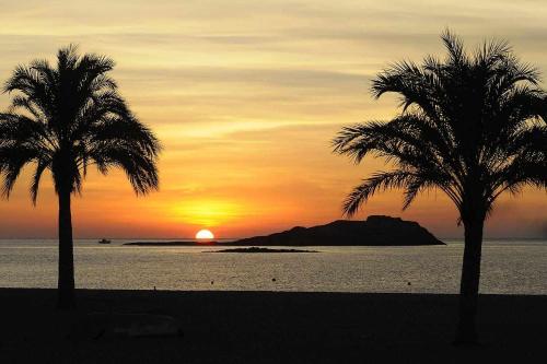 Las Marinicas Primera lA nea de la playa in Carboneras, Spain