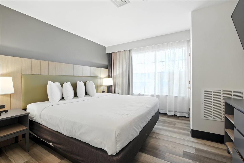 Country Inn & Suites by Radisson Merrillville IN - photo 59