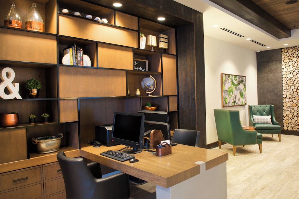 SpringHill Suites by Marriott Bend - photo 28