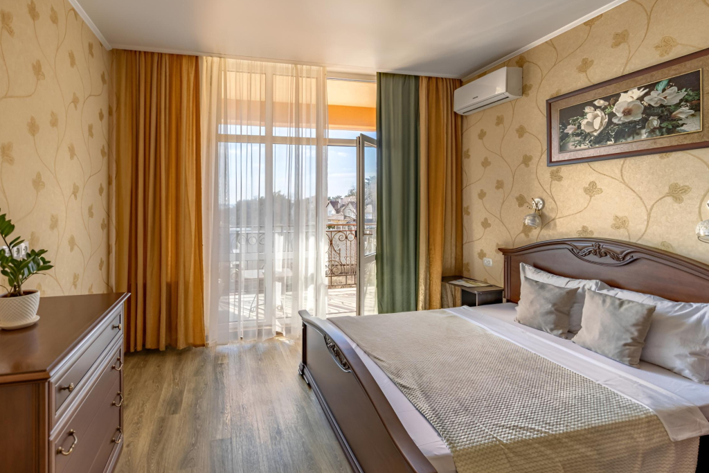 The Vu Snugs - carbon neutral hotel in Bathgate