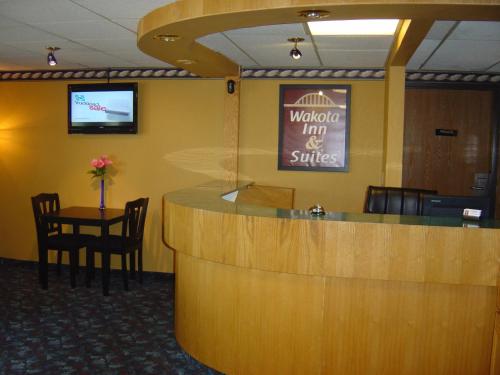 Wakota Inn and Suites - photo 13