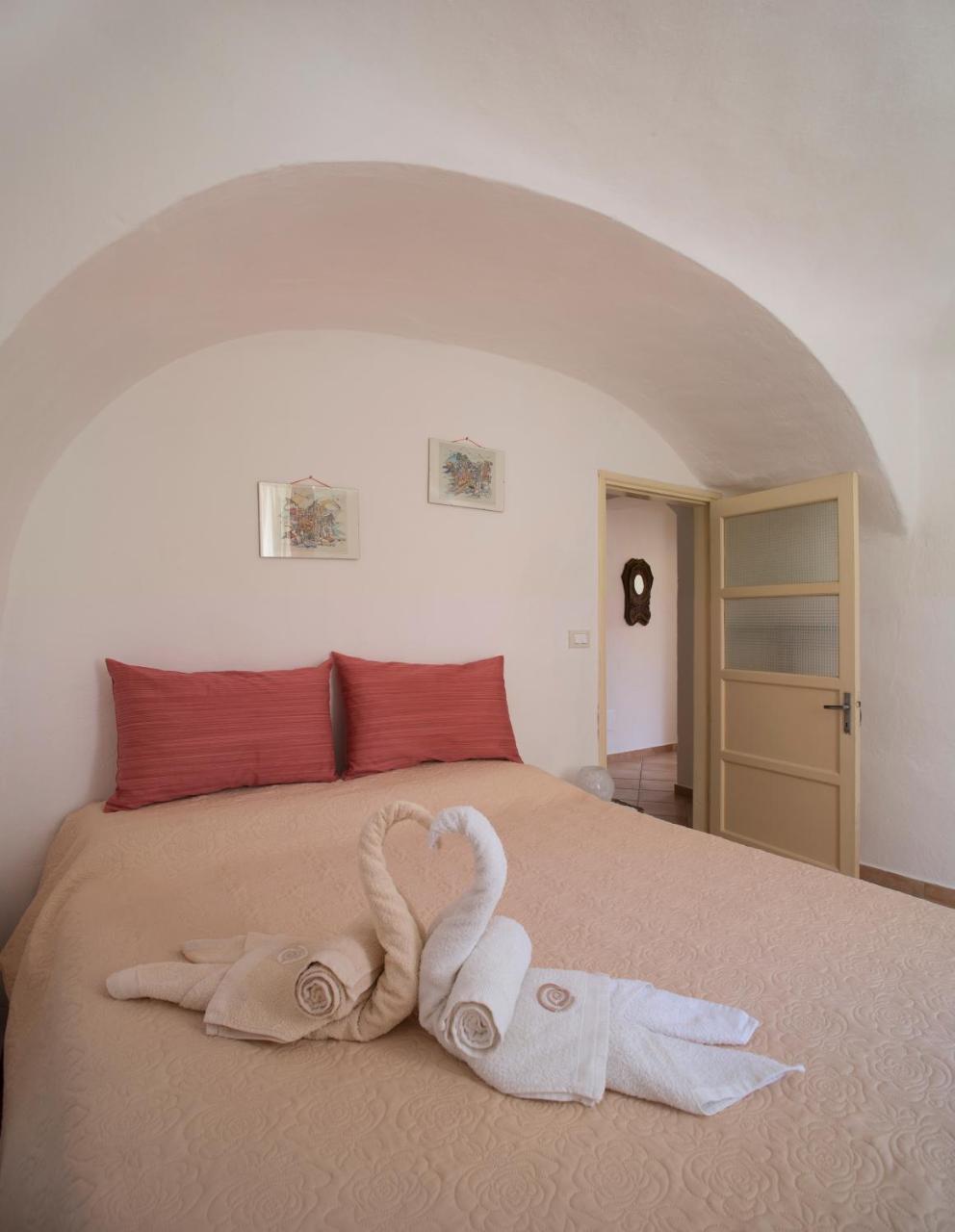 Da Barbara - carbon neutral hotel in Feglino