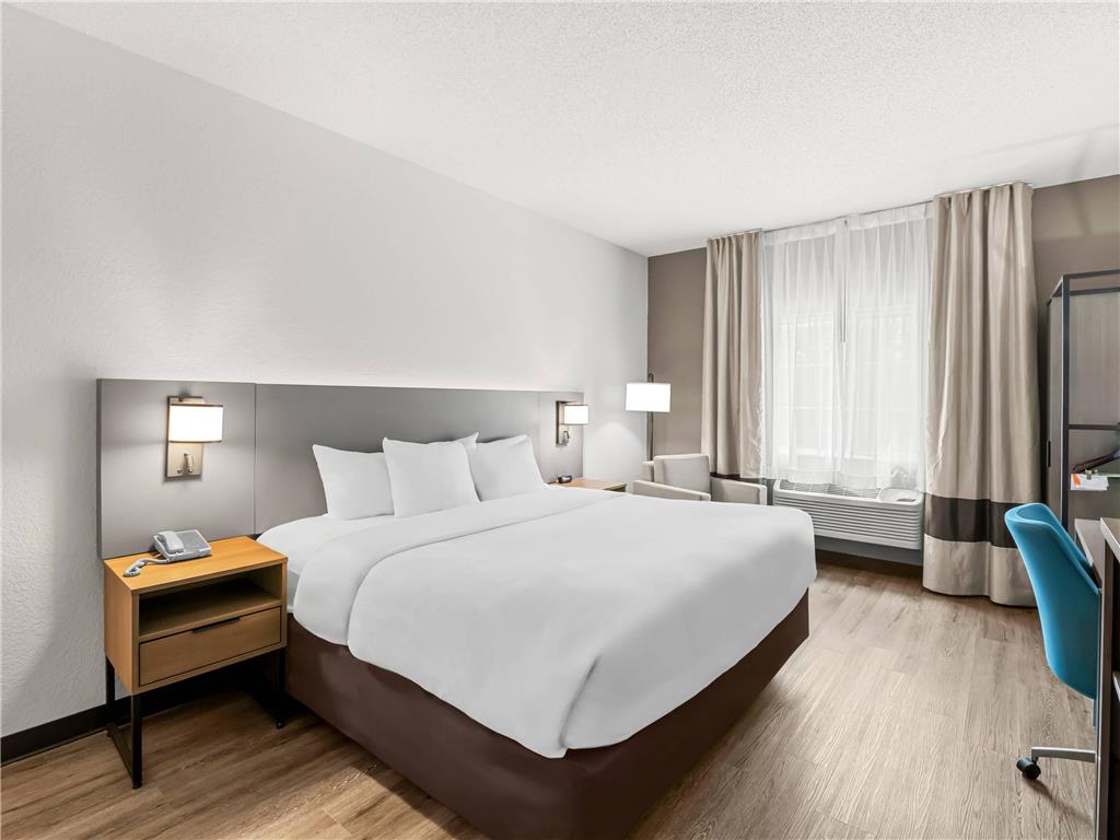 Comfort Inn & Suites Bellevue Omaha Offutt AFB - photo 18