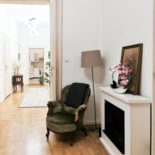 Ferenc Apartman — 4-Star Luxury Hotel in Budapest, Hungary