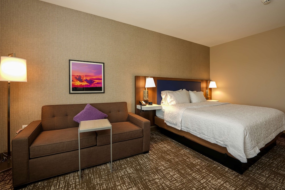 Hampton Inn & Suites Aurora South Denver - photo 32