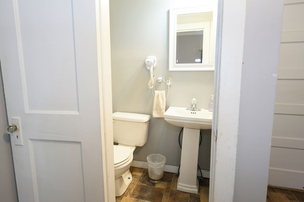 Turn On Inn - photo 102