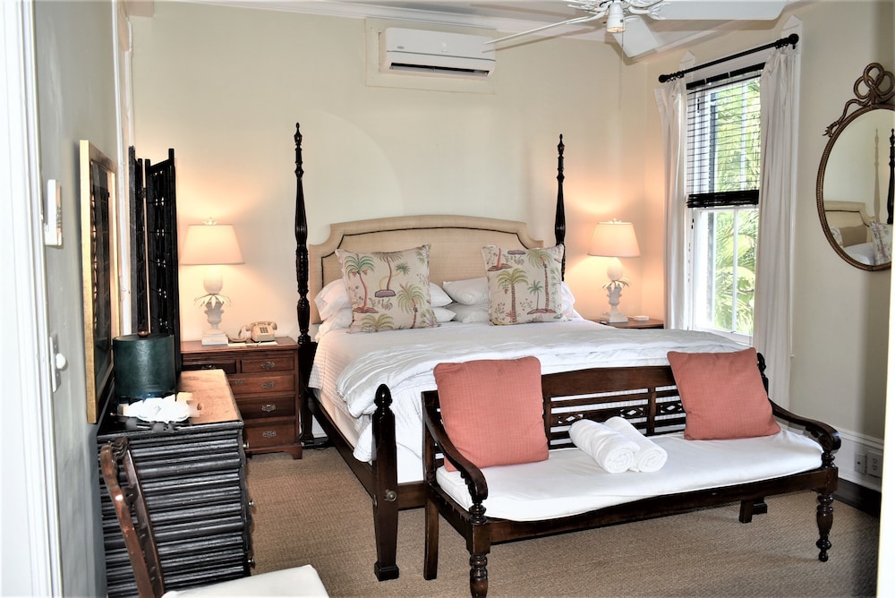 Simonton Court Historic Inn & Cottages - photo 75