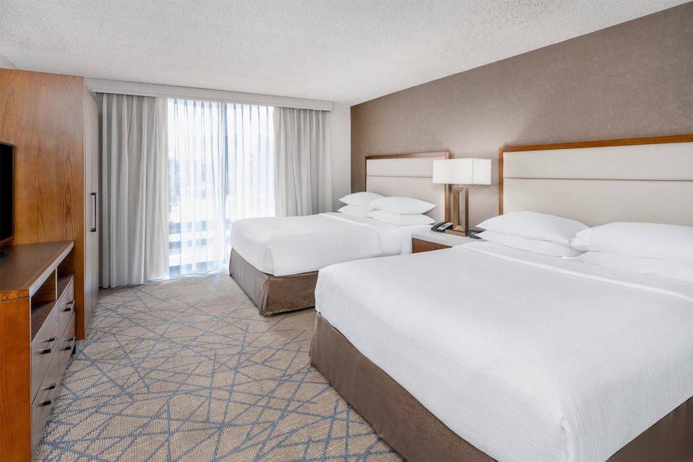 Embassy Suites by Hilton Colorado Springs - photo 39