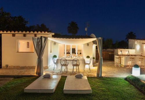 Can Colom - carbon neutral hotel in Pollenca