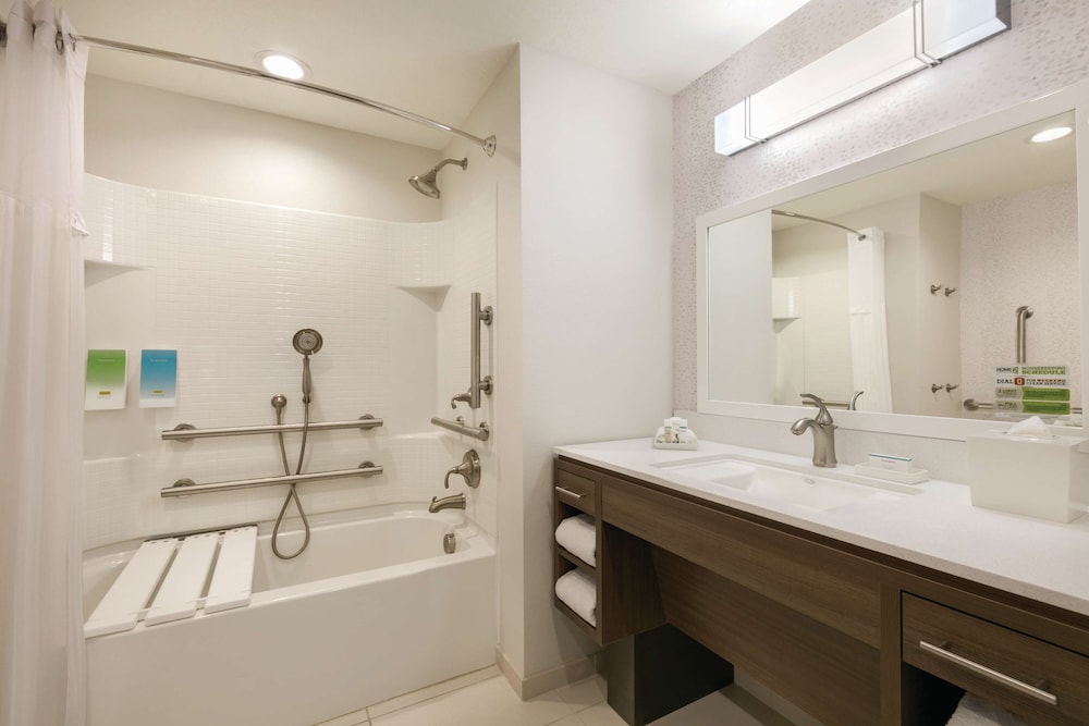 Home2 Suites by Hilton Williamsville Buffalo Airport - photo 22