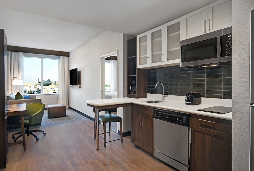 Staybridge Suites Houston Galleria Area by IHG - photo 15