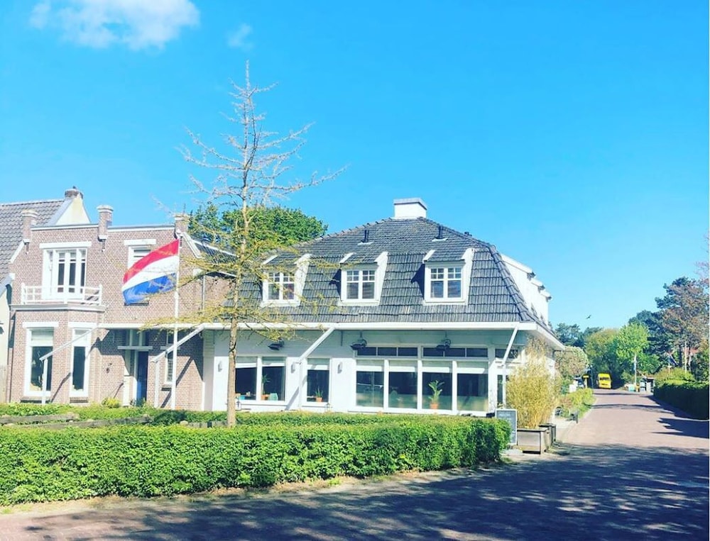 Hotel Brasserie Brakzand — hotel in Schiermonnikoog