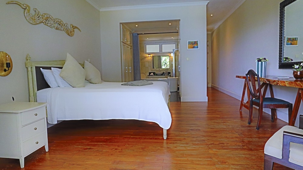 Chateau Elysium — Beau Vallon — photo 4