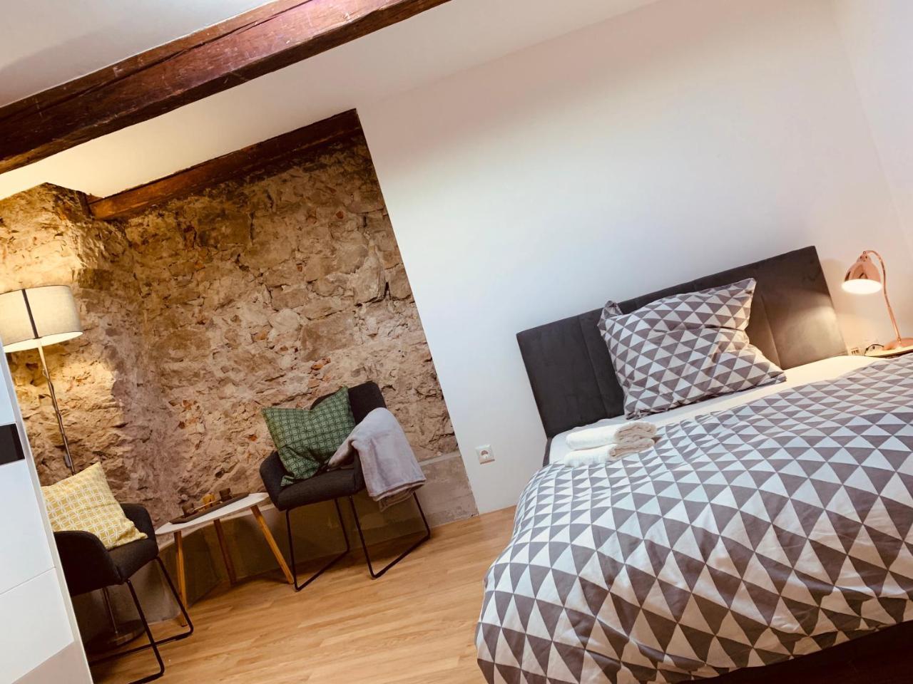 FELIX LIVING 2 Zentrale 2 Personen Wohnung nahe Altstadt Parkplatz & Oberhausblick — 4-Star Luxury Hotel in Passau, Germany