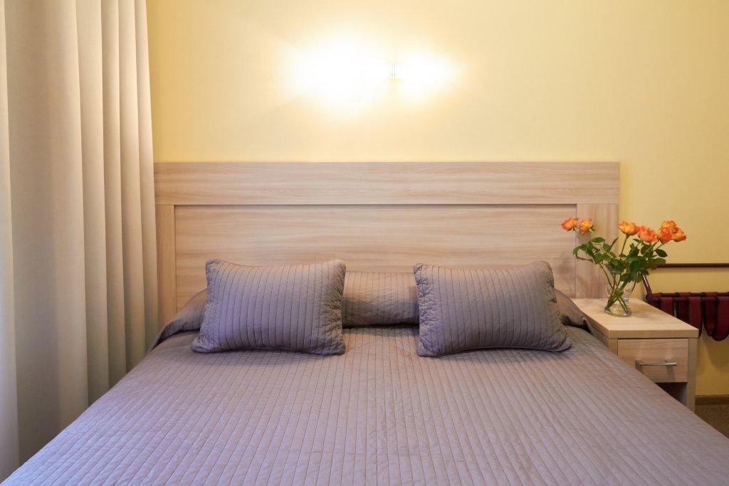 Mini Hotel on Nevsky in Shaturtorf, Russia