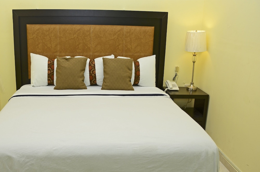 Hotel Esmeralda's