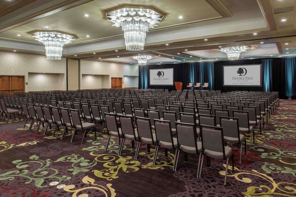 DoubleTree by Hilton Sonoma Wine Country - photo 60