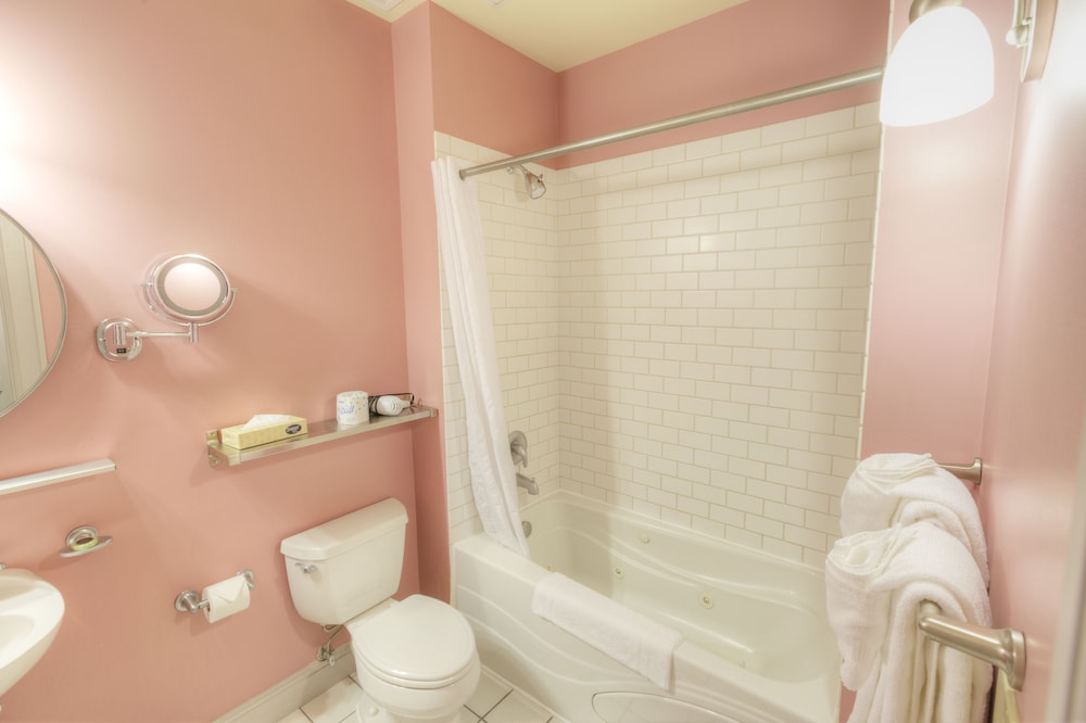 Montvale Hotel - photo 99