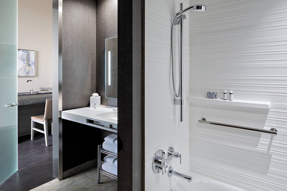 AC Hotel by Marriott Grand Rapids Downtown - photo 24