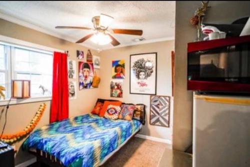 Hilltop Hideaway 2 - last minute hotel in Atlanta