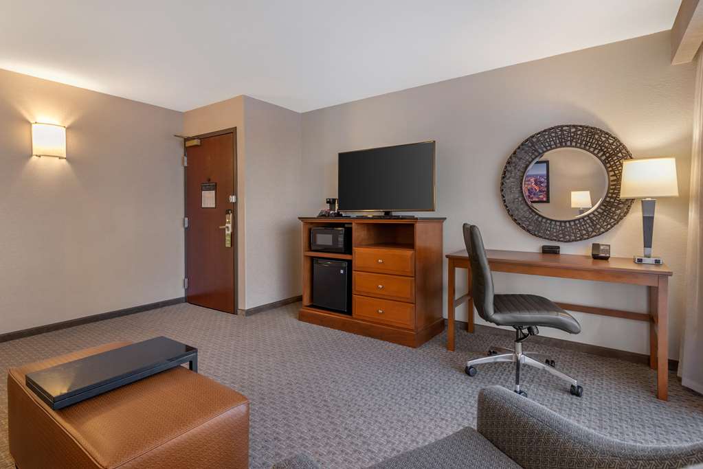 Drury Inn & Suites Atlanta Airport - photo 10