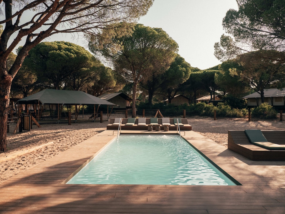 wecamp Cádiz — hotel in Puerto Real