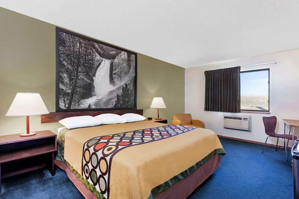 Super 8 by Wyndham Livingston Yellowstone - photo 15