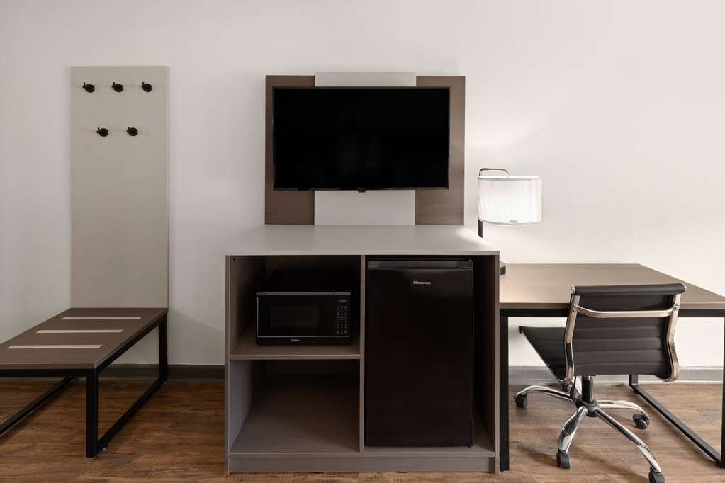 Ramada by Wyndham Bainbridge - photo 16
