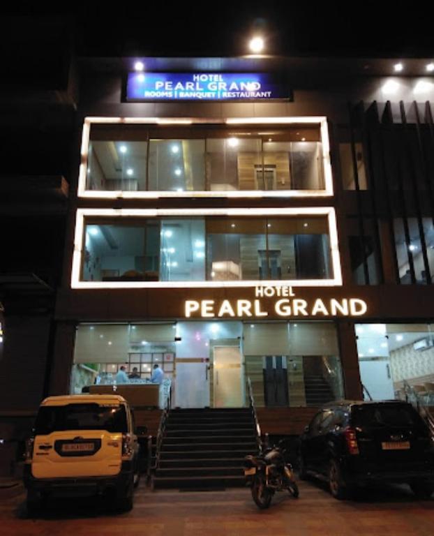 FabHotel Pearl Grand in Chandigarh, India