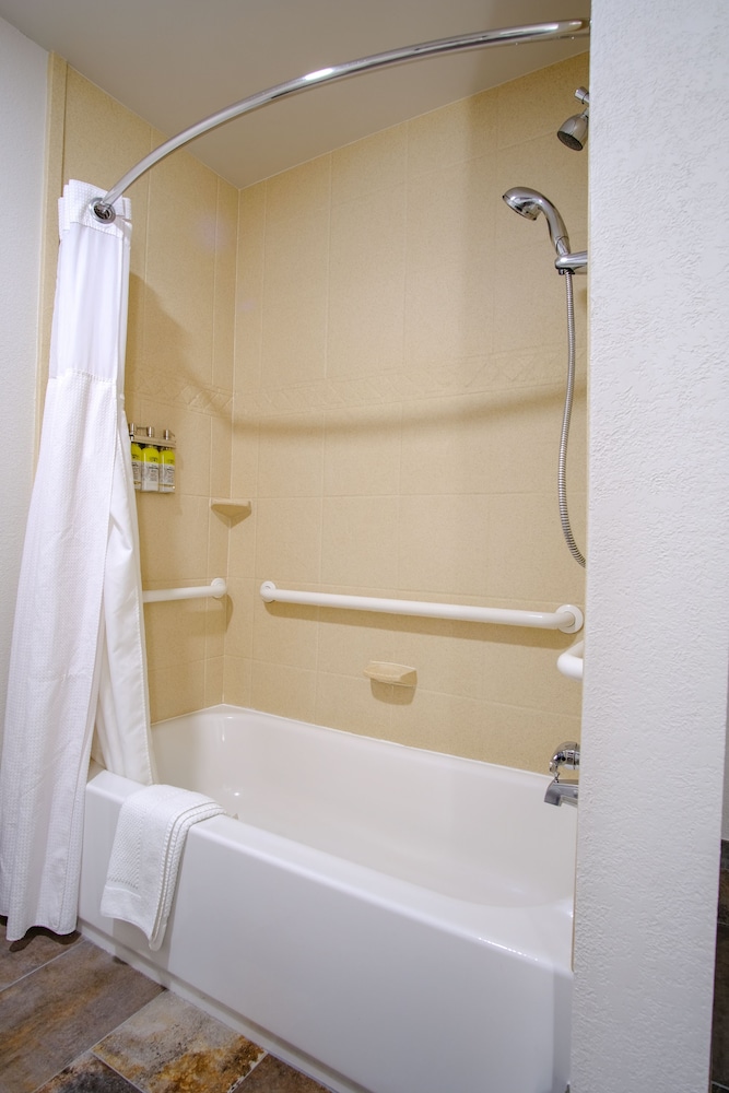 Staybridge Suites Quantico Stafford by IHG - photo 48