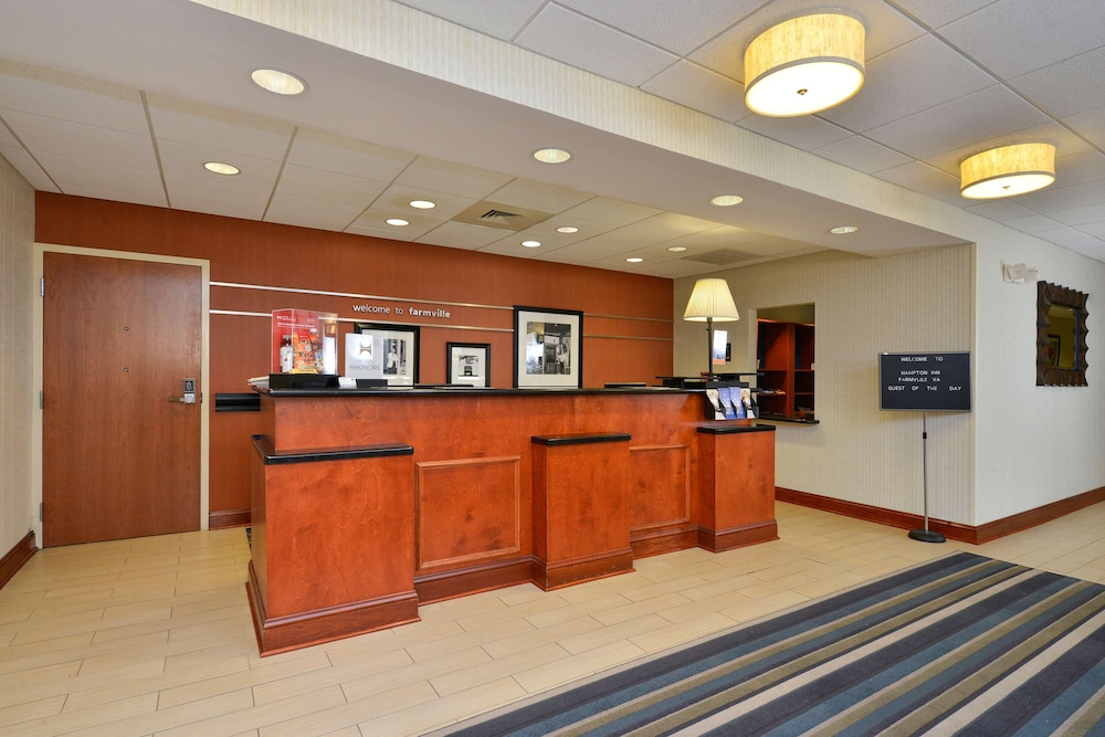 Hampton Inn Farmville VA - photo 6