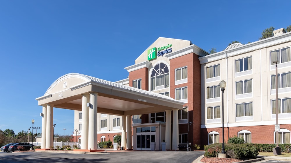 Holiday Inn Express Hotel & Suites Birmingham Irondale by IHG - photo 62