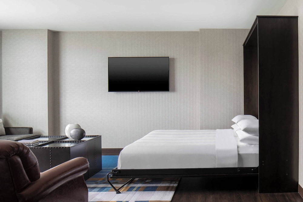 Omaha Marriott Downtown at the Capitol District - photo 20
