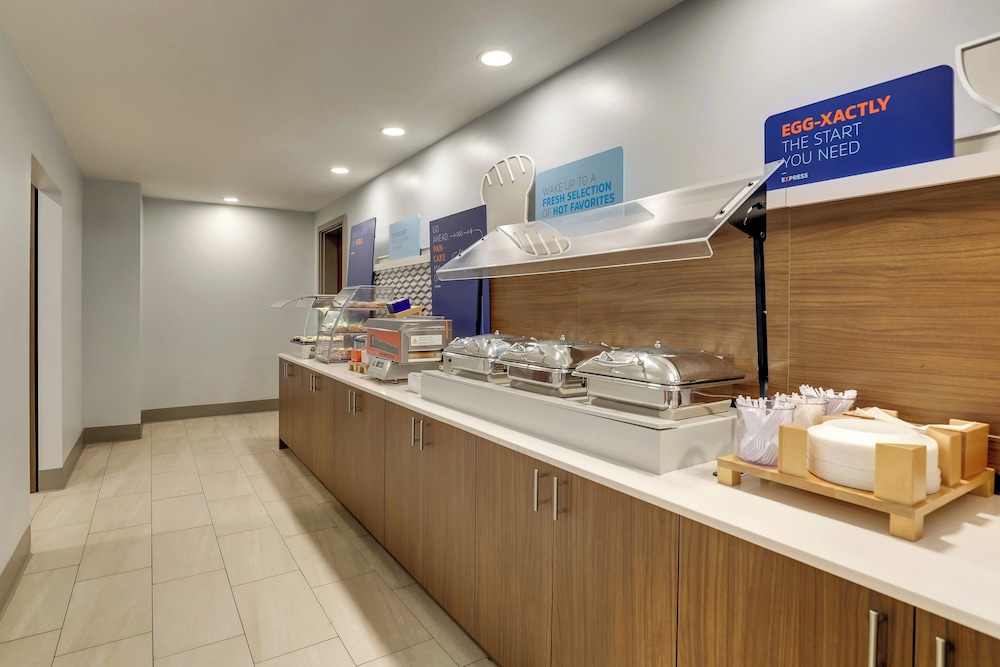 Holiday Inn Express Nicholasville by IHG - photo 38