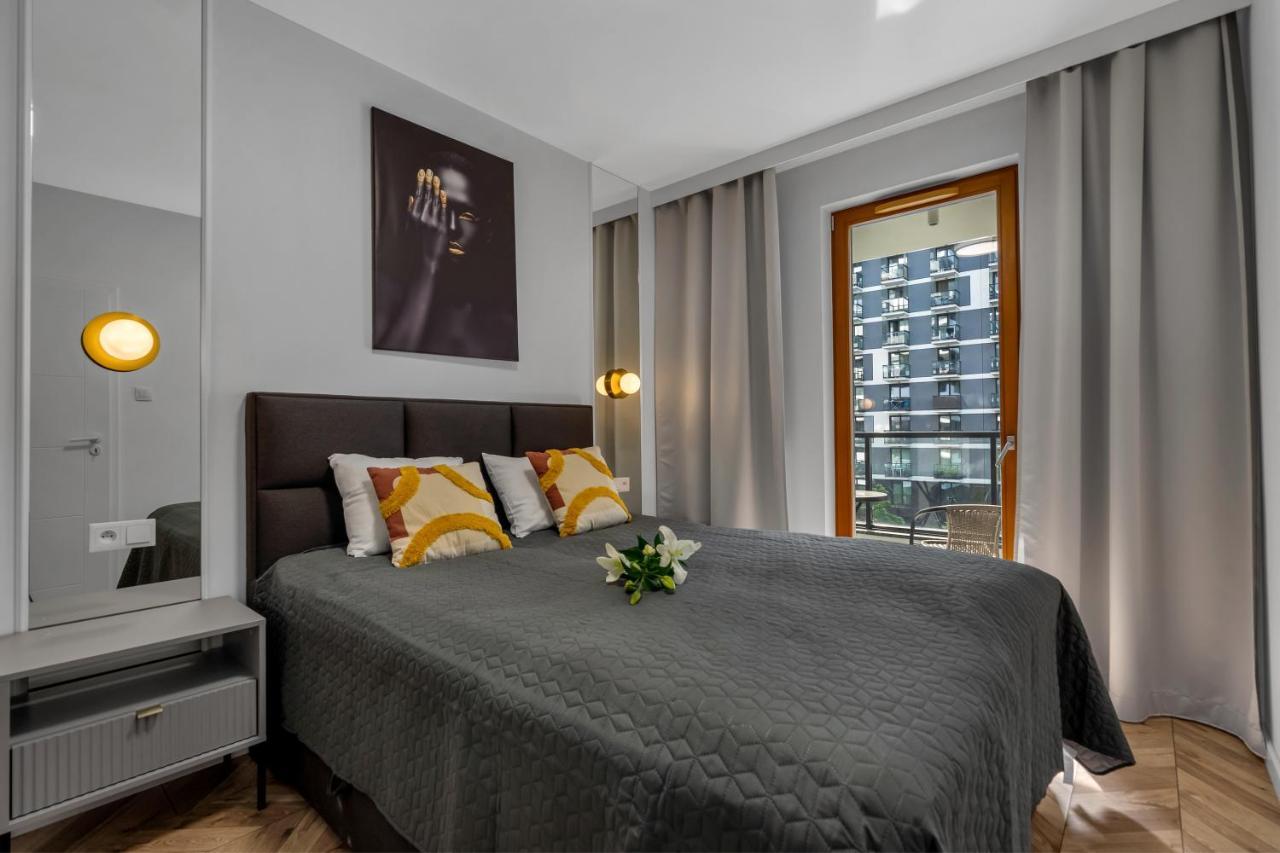 Kasprzaka 29A Business Apartments N1 Parking Balcony Targi Expo by Rentujemy — 4-Star Luxury Hotel in Warsaw, Poland